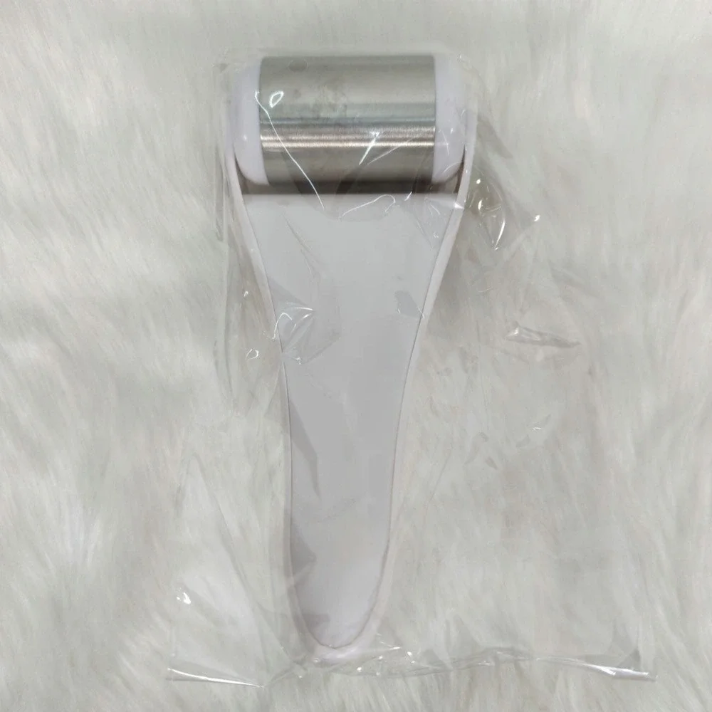 Vanity Planet Rivive‎ Face & Body Ice Roller BNIB